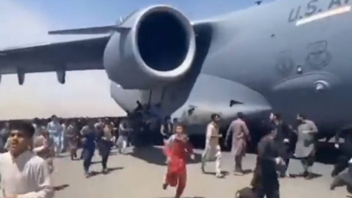 EU descubre restos humanos en llantas de avión que despegó de Afganistán