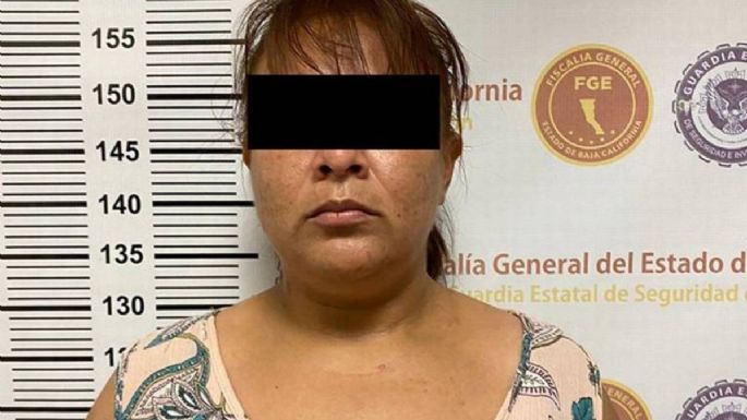 Detienen a mujer acusada de explotar sexualmente a su hija de 14 años en Mexicali