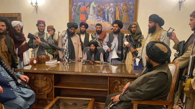Rusia eliminaría a los Talibán de su lista de organizaciones terroristas
