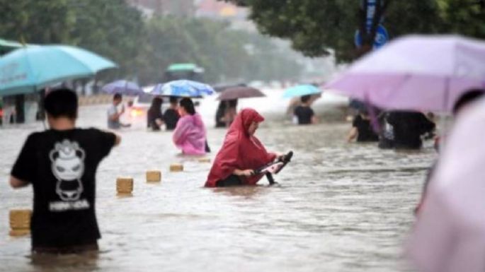 Ascienden a más de 300 los muertos por las lluvias e inundaciones en la provincia de Henan