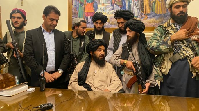 Los talibán advierten sobre "consecuencias" si EU no abandona Afganistán para el 31 de agosto