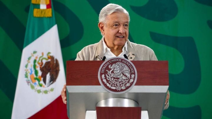 AMLO revira a Anaya: que haga lo que crea conveniente, es un "chueco", un "hipócrita"