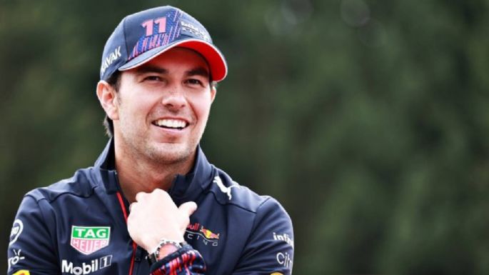 "Checo" Pérez renueva con la escudería Red Bull para la temporada 2022 de Fórmula 1