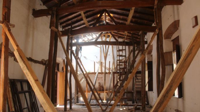 Por cambios estéticos, exigen al INAH frenar reconstrucción en Casa de Cultura de Juchitán