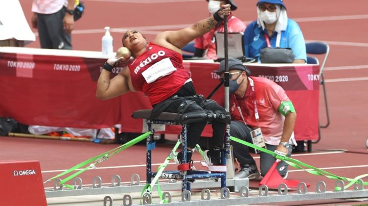 Gloria Zarza logra medalla de plata en lanzamiento de bala en Paralímpicos de Tokio 2020