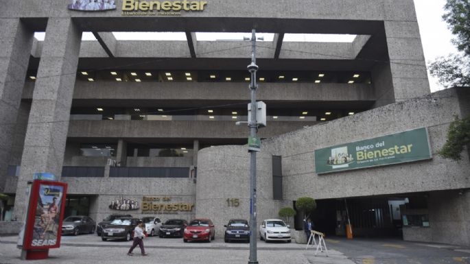 Servidores de la Nación acusan represión policíaca durante protesta en la Secretaría del Bienestar