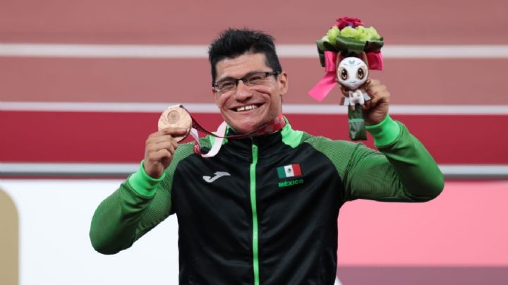 Juan Pablo Cervantes obtiene medalla de bronce en Paralímpicos de Tokio