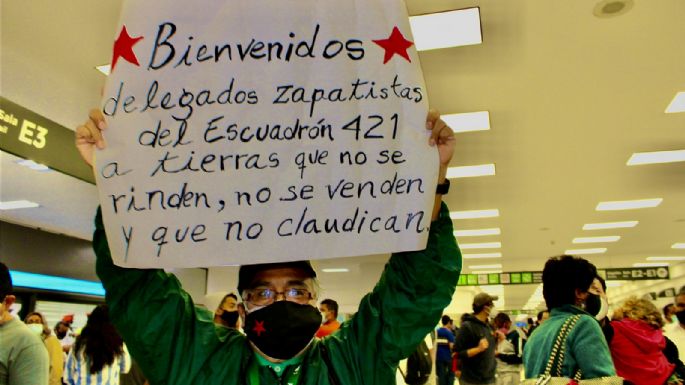 Delegación del EZLN regresa de Europa tras visitar 30 países