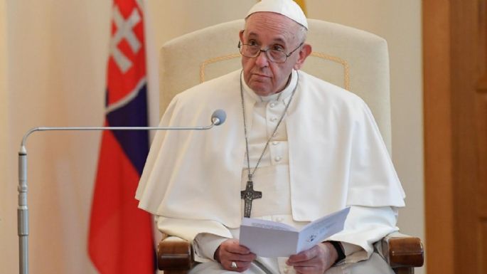 El Papa apela a una Iglesia que deje más libertad para atraer a las "nuevas generaciones"