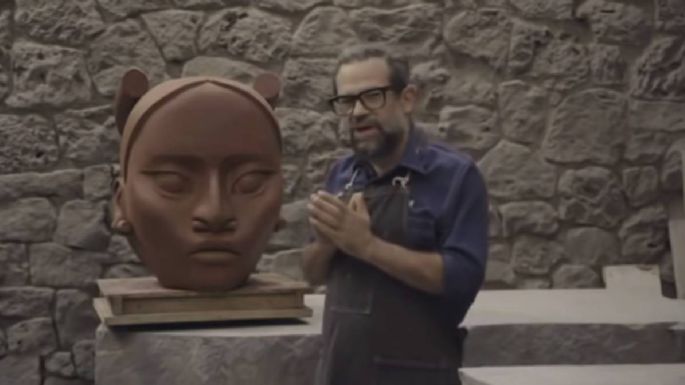 Artistas piden retirar a Pedro Reyes el encargo de la escultura que sustituirá a la estatua de Colón