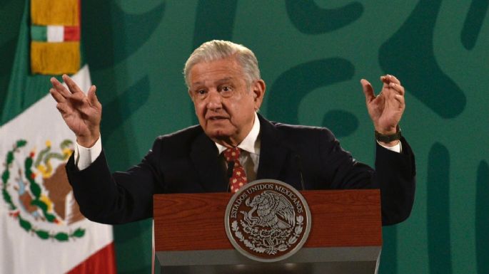 "Que bien que no le guste", responde AMLO a Calderón por visita del presidente de Cuba