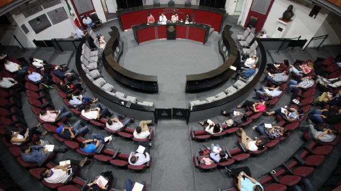 CDHEC pide al Congreso de Colima prohibir la práctica de terapias de conversión