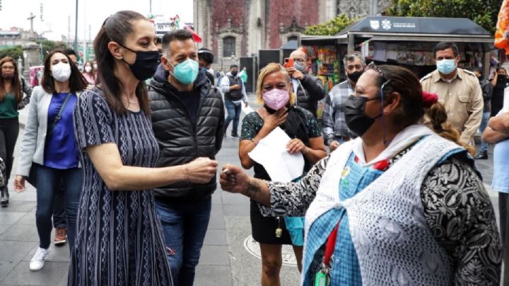 Sheinbaum insiste en que la escultura de una mujer indígena sustituya la de Colón