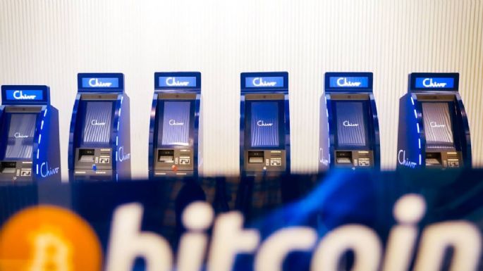 El Salvador se convertirá este martes en el primer país del mundo en adoptar el bitcoin como moneda legal