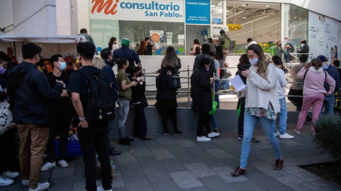 Los consultorios adyacentes a las farmacias son ilegales