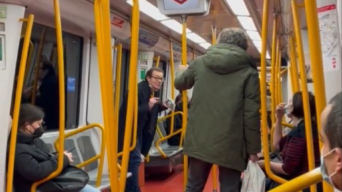 Viaja en Metro sin cubrebocas y desata discusión con los pasajeros en Madrid