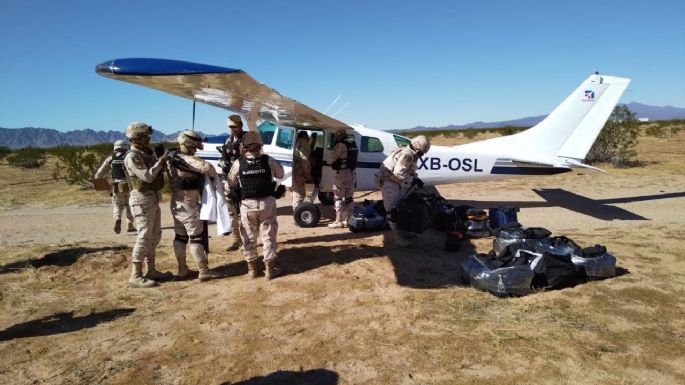 Interceptan en Sonora aeronave con 338 kilos de drogas