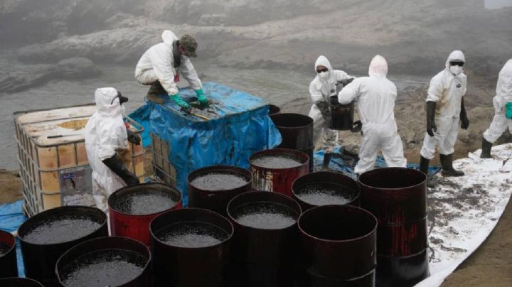 La Fiscalía de Perú solicita que se impida salir del país a cuatro directivos de Repsol por derrame de petróleo