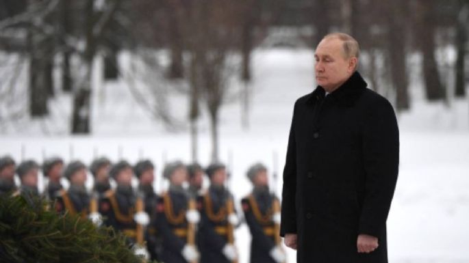 Putin asiste a ejercicios de fuerzas nucleares con lanzamientos de misiles balísticos