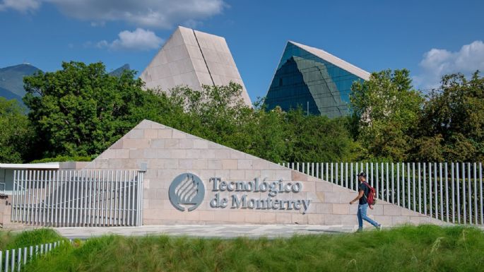 Profesores tienen prestaciones superiores a la ley, dice el Tec de Monterrey a AMLO