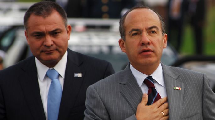 Calderón nos debe una explicación de por qué delegó la seguridad del país en García Luna: AMLO
