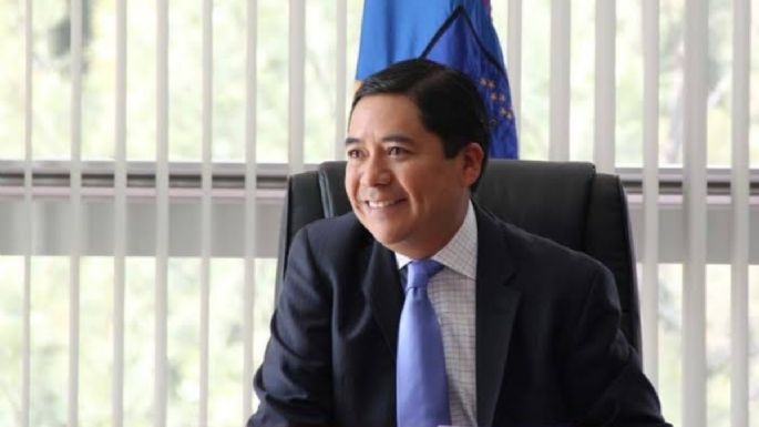 Juez vincula a proceso al exrector de la UABJO, acusado de fraude