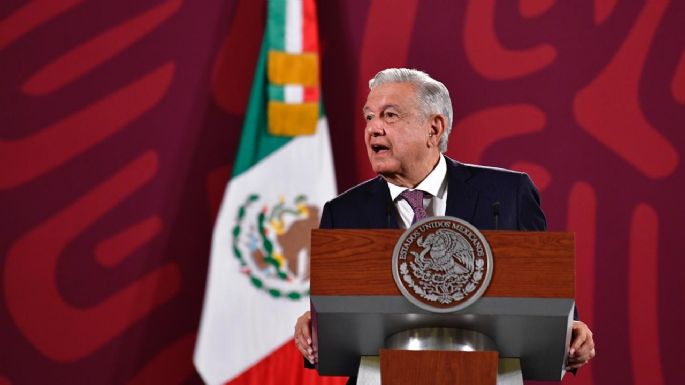 AMLO presume "logro" de Adán Augusto por avalar ampliación de Ejército en las calles