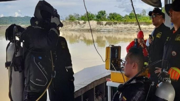 Un muerto y seis desaparecidos tras el naufragio de una embarcación con migrantes en la frontera de Colombia