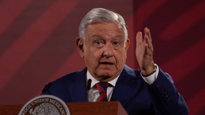 AMLO se escuda en complot de medios por informe de nexos entre CJNG y gabinete de Adán Augusto