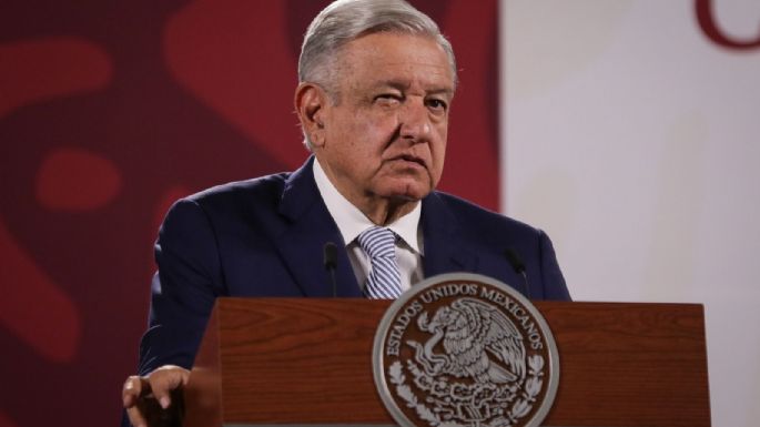 No hay que pelear, “es de mal gusto”, reprende AMLO a Sansores y Monreal