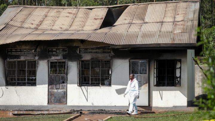 Mueren al menos 11 niños por un incendio en una escuela para invidentes