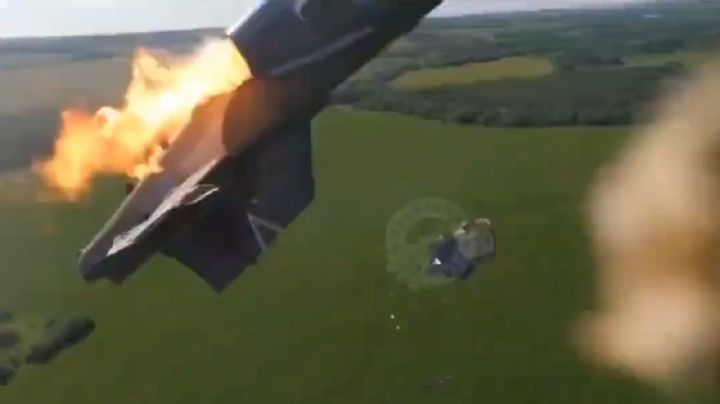 Piloto ruso graba el momento en que su avión es derribado por un misil ucraniano (Video)