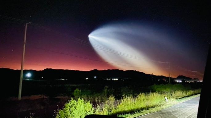 Lanzamiento del cohete Falcon 9 sorprende a ciudadanos del norte del país (Videos)