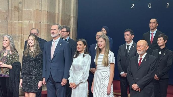 Matos recibe el Princesa de Asturias; pide a México y España “no guardar rencores y mirar adelante”