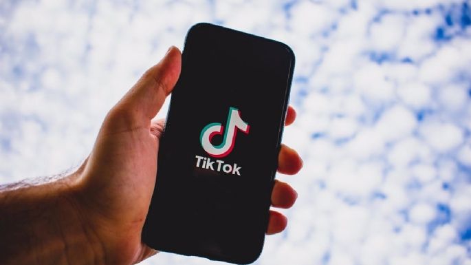 TikTok trabaja en una herramienta para identificar el contenido generado con IA