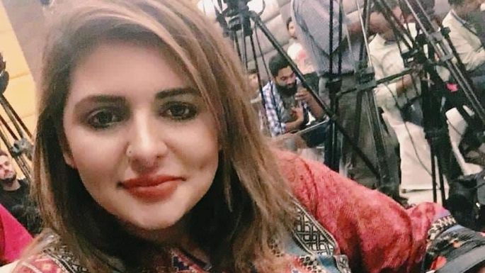 Una periodista muere atropellada durante la cobertura de una protesta en Pakistán (Video)