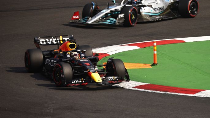 "Checo" Pérez logra el tercer lugar; Verstappen gana el GP de México