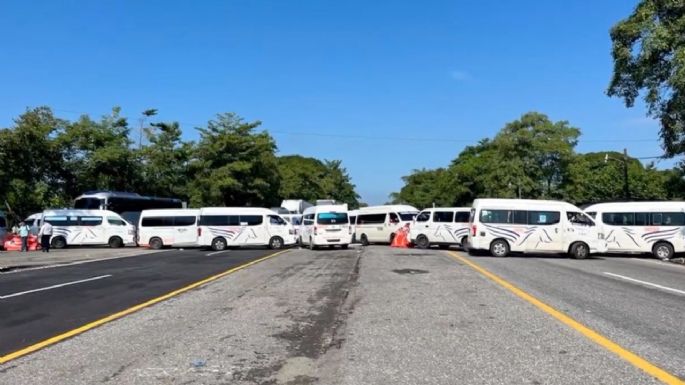 Transportistas de Chiapas bloquean vialidades en protesta por agresiones del crimen organizado