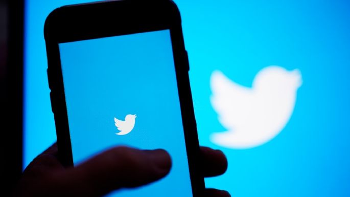 Twitter permite combinar imágenes, videos y GIFs en un mismo tuit para iOS y Android