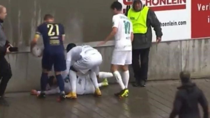 Futbolista del Hempy Leipzig se desmaya luego de chocar contra un muro durante un partido