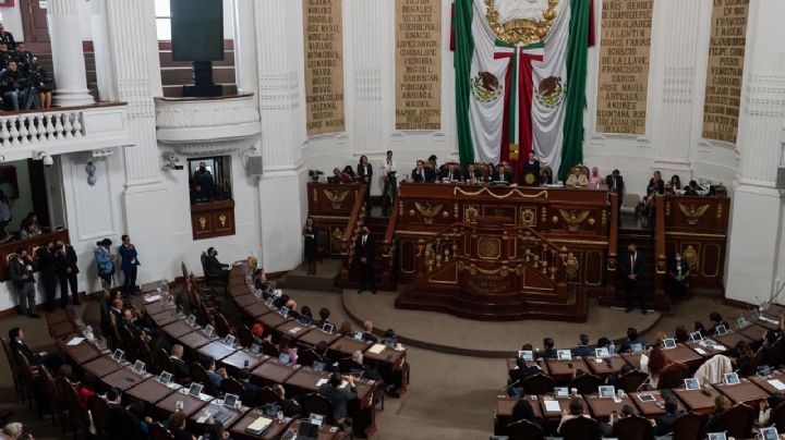 Cuarto Informe de gobierno: Diputados apoyan y “destapan” a Sheinbaum para 2024