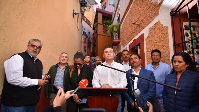 Alcalde de Guanajuato reabre Callejón del Beso entre reclamos de vecinos y comerciantes