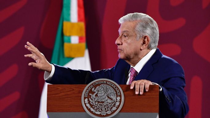 Ayotzinapa: AMLO refuta al GIEI y presume tener "todos los elementos para sostener la investigación"