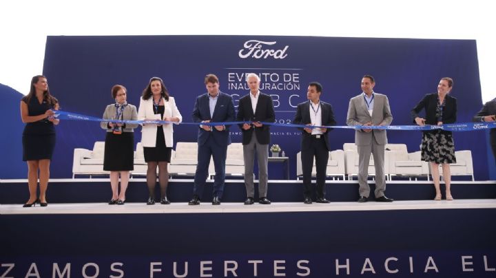 Ford inaugura el Centro Global de Tecnología y Negocios en México