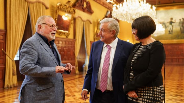 El filósofo español Fernando Savater visita a AMLO en Palacio Nacional