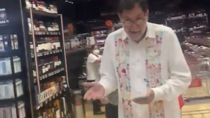 Fernández Noroña llama "acomplejados" a quienes lo critican por comprar en City Market (Video)