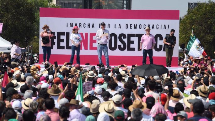 Exconsejeros advierten riesgos sobre el “Plan B” de reforma electoral de AMLO