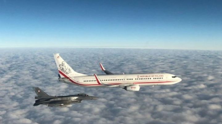 Rumbo a Qatar, avión de la Selección de Polonia es escoltado por cazabombarderos hasta la frontera