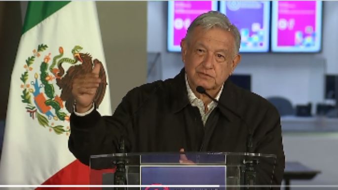 AMLO presume que ya negocia el nuevo aumento al salario mínimo para el 2023