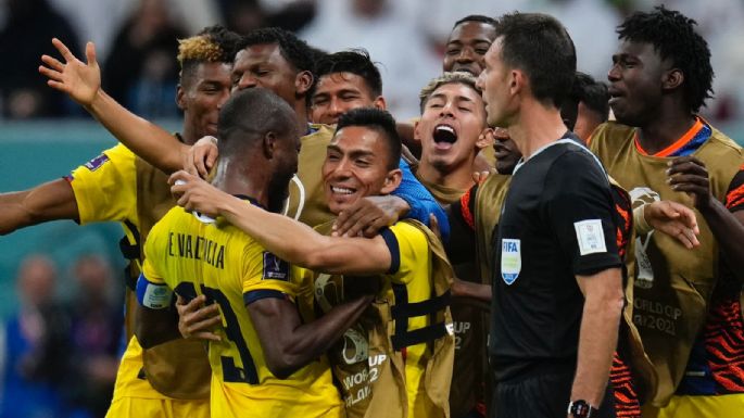 Ecuador amarga a Qatar el inicio del Mundial al vencerlo 2-0